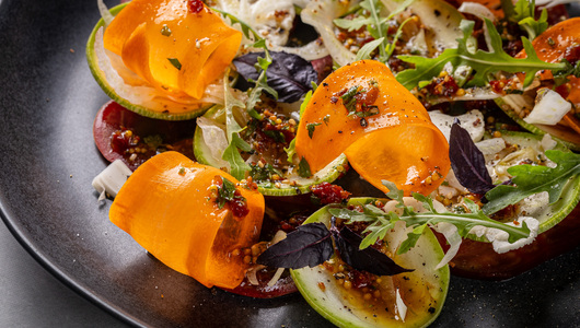 Feed sapiens carpaccio iz sezonnih ovoshey